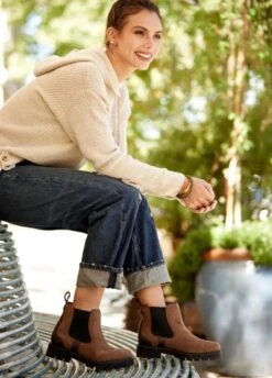 Ariat Wexford Lug H2O Chelsea Boot - Dark Earth